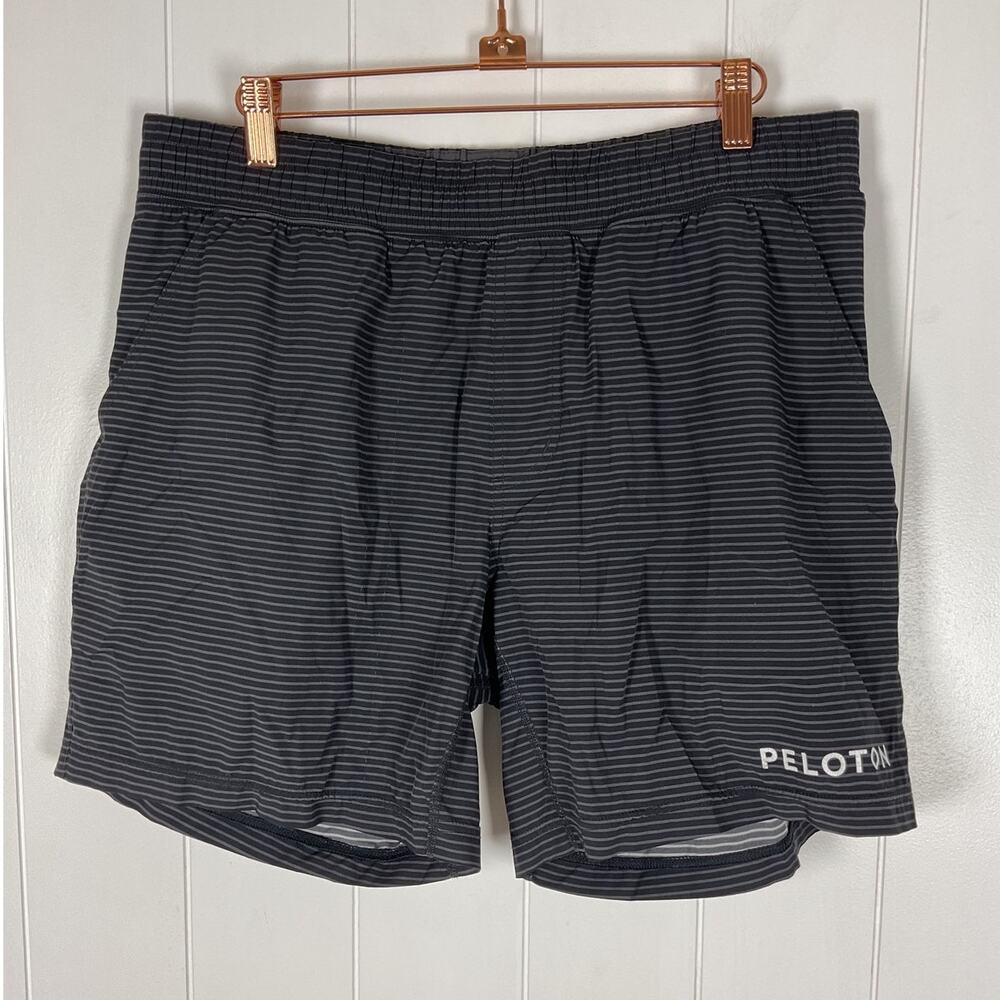Rhone x Peloton Men's Gray Striped Athletic Shorts Drawstring Waist Size Large‎